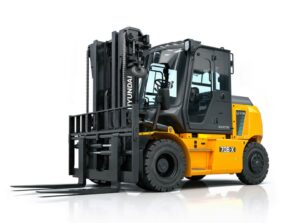 70BxFORKLIFT_Hero_OUTPUT _Side